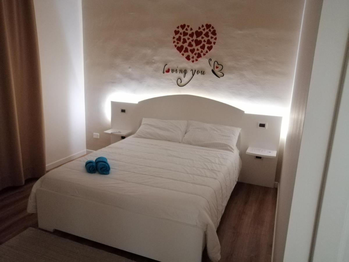 Ginny'S Room Quartu Sant'Elena Ngoại thất bức ảnh